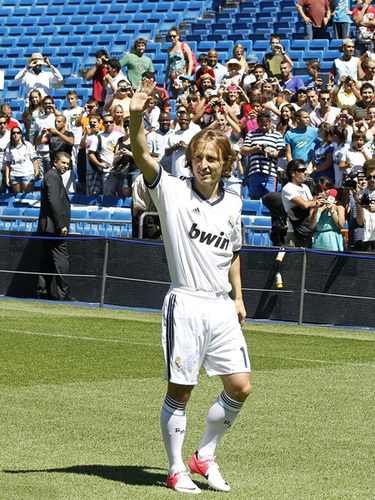 太欺负人了！斑马强吃布朗尼 攻防两端碾压