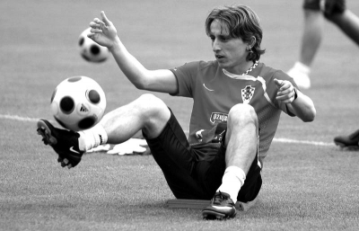 🇦🇺遍布各级别，足总杯上的袋鼠制造