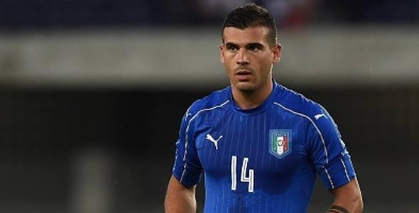 不满裁判判 不满裁判判