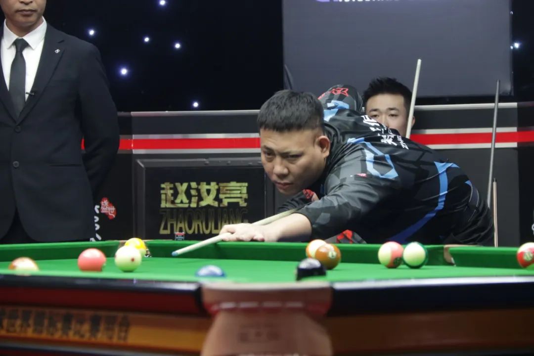 球迷带来了 球迷带来了